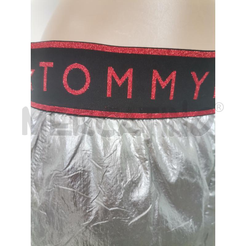 SHORTS DONNA TOMMY HILFIGER ARGENTATO LIMETED EDICTION | Mercatino dell'Usato Lamezia terme 2
