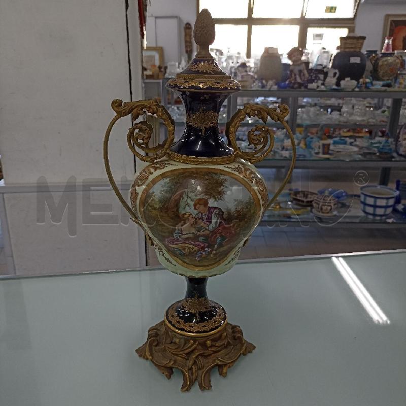 VASO POTISH IN PORCELLANA LIMOGES OTTONE BLU COBALTO DISEGNO ORO ZECCHINO COPPIA IN NATURA | Mercatino dell'Usato Lamezia terme 1