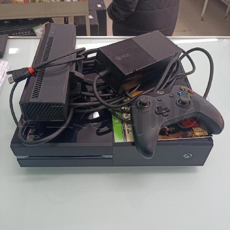 XBOX ONE 500 GB COMPLETO DI JOYSTICK E KINECT | Mercatino dell'Usato Lamezia terme 1