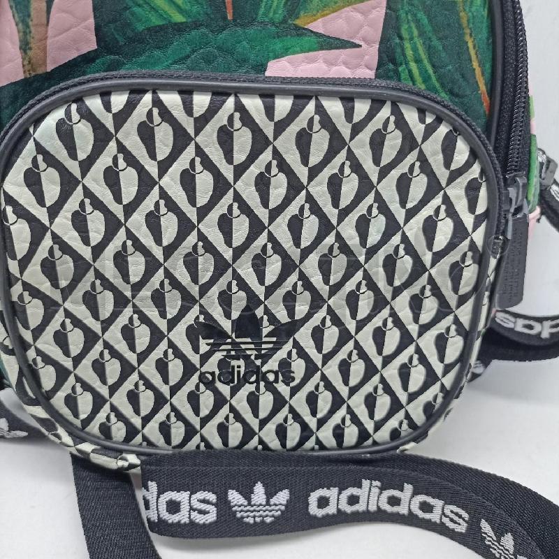ZAINO DONNA ADIDAS VERDE ROSA FOGLIE MODELLO PICCOLO | Mercatino dell'Usato Lamezia terme 2