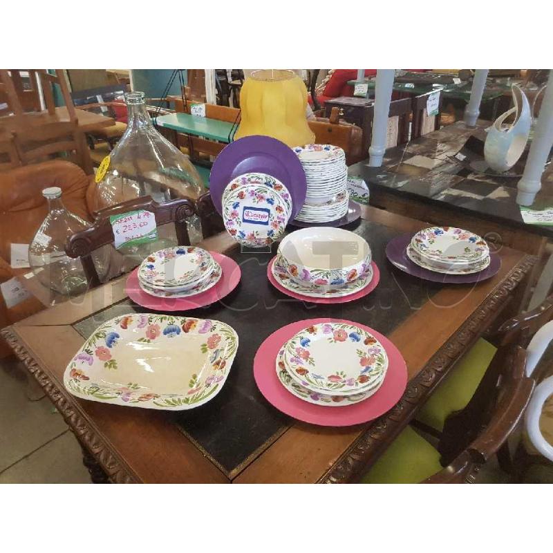 39 PIATTI RICHARD GINORI CERAMICA DECORO FIORE | Mercatino dell'Usato Cesena 2