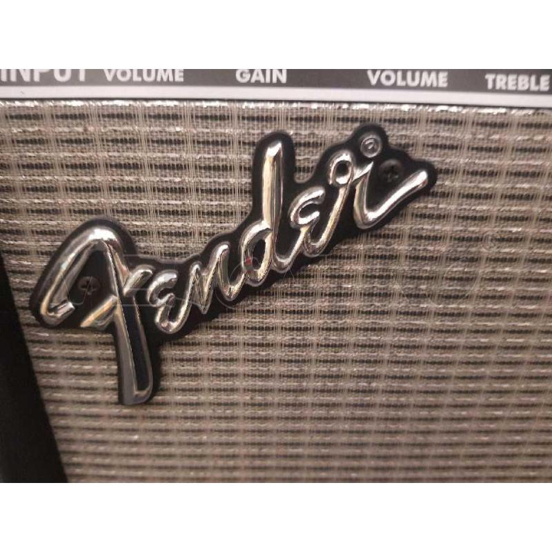 AMPLIFICATORE FENDER FRONTMAN 15G | Mercatino dell'Usato Cesena 3