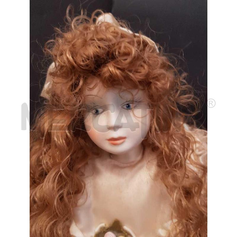 BAMBOLA COLLEZIONE L'INFINITO CERAMICA CAPODIMONTE  | Mercatino dell'Usato Cesena 3
