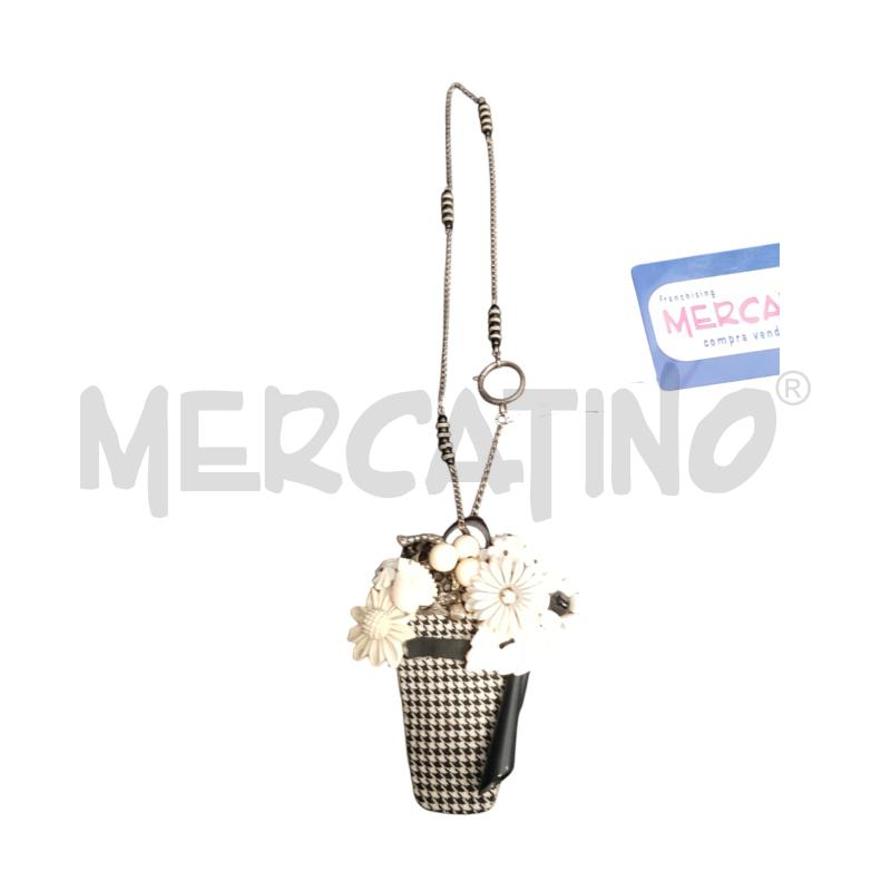 COLLANA CON BORSETTA E FIORI NERO BIANCO IN FOND | Mercatino dell'Usato Cesena 1