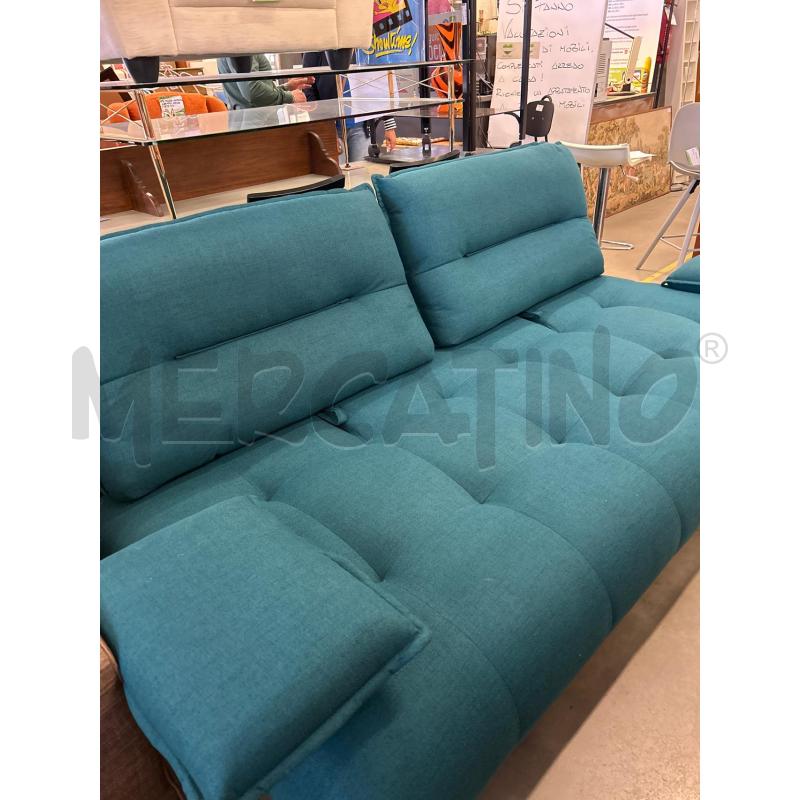 DIVANO MODERNO CON MOVIMENTO SCHIANALI E BRACCIOLI IN AVANZAMENTO  | Mercatino dell'Usato Cesena 4