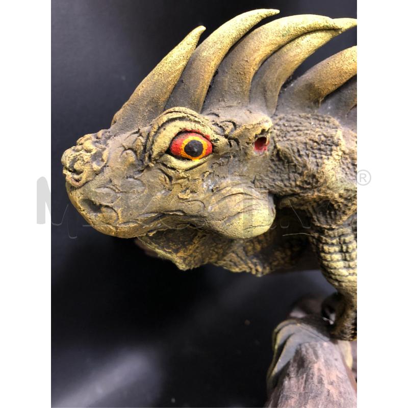 IGUANA  RESINA  SU LEGNO  | Mercatino dell'Usato Cesena 3