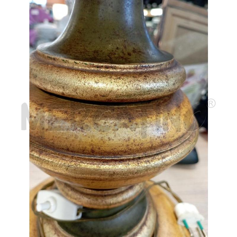 LAMPADA  BASE LEGNO  DORATO CON PARALUME NAPPINE | Mercatino dell'Usato Cesena 2