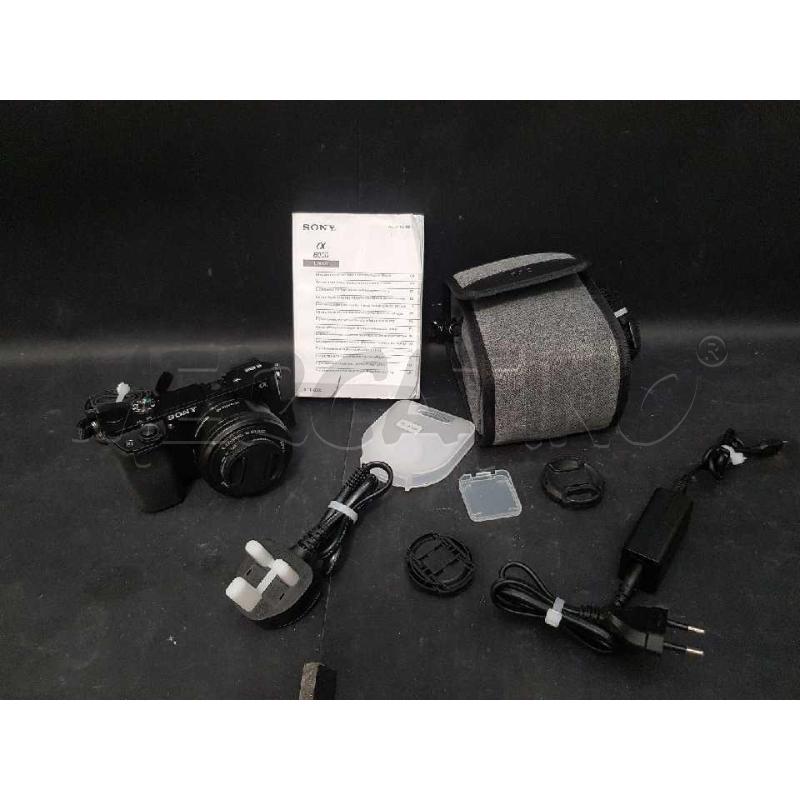 MACCHINA FOTOGRAFICA SONY ALFA 6000 | Mercatino dell'Usato Cesena 2