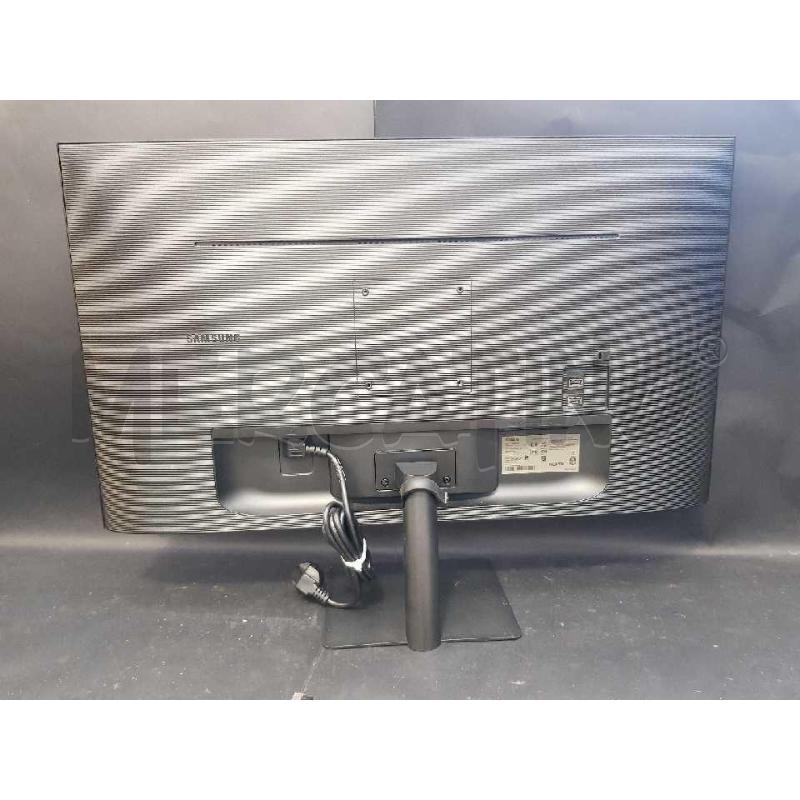 MONITOR SMART+ TLC 32 POLLICI SAMSUNG S32DM500EU | Mercatino dell'Usato Cesena 4