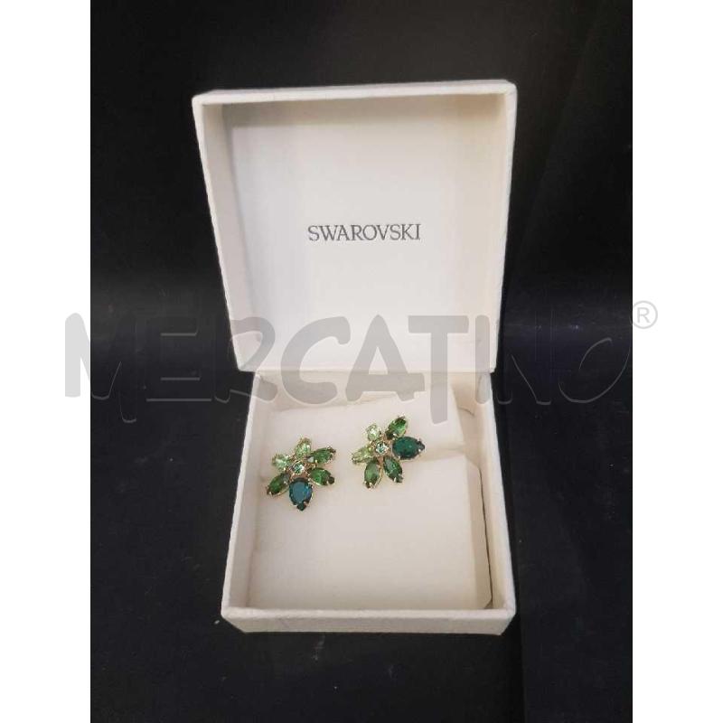 ORECCHINI A LOBO SWAROVSKY FIORE VERDE  | Mercatino dell'Usato Cesena 2
