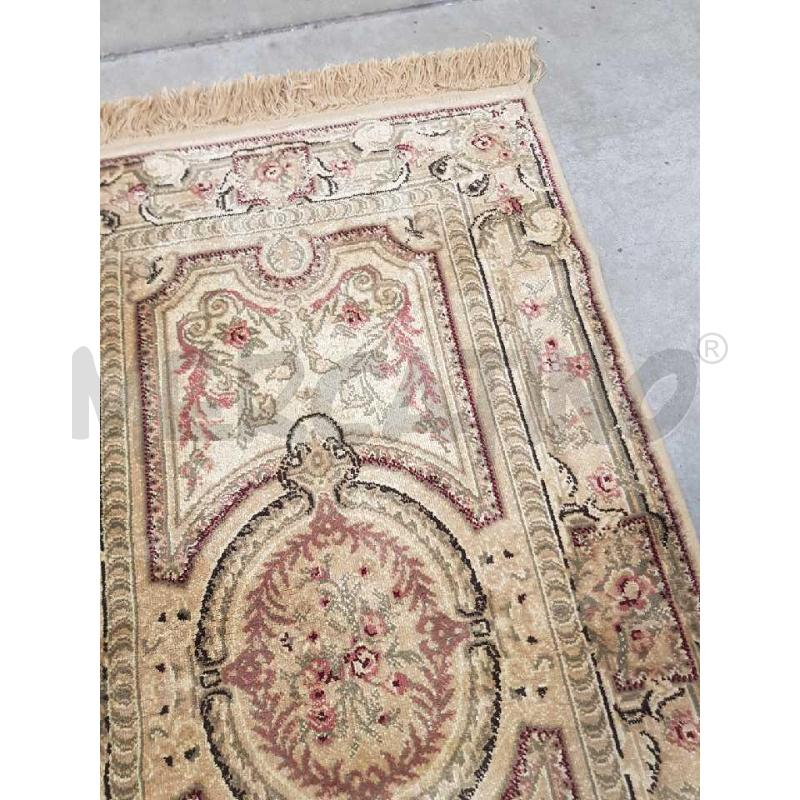 TAPPETO SETA TINTE BEIGE E ROSA | Mercatino dell'Usato Cesena 4