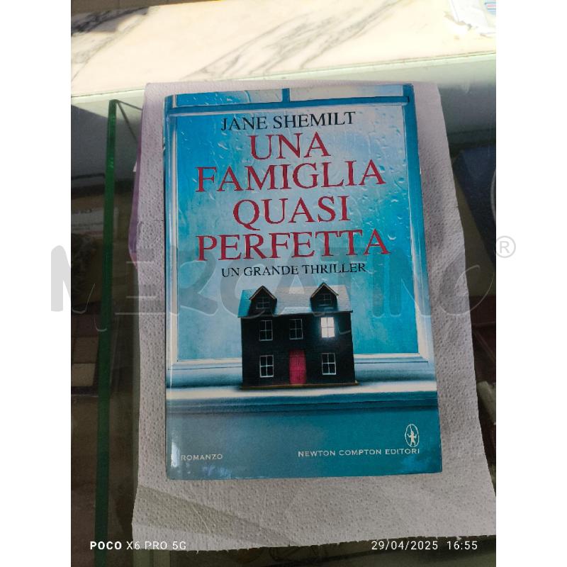 JANE SHEMILT - UNA FAMIGLIA QUASI PERFETTA | Mercatino dell'Usato Forlimpopoli 1