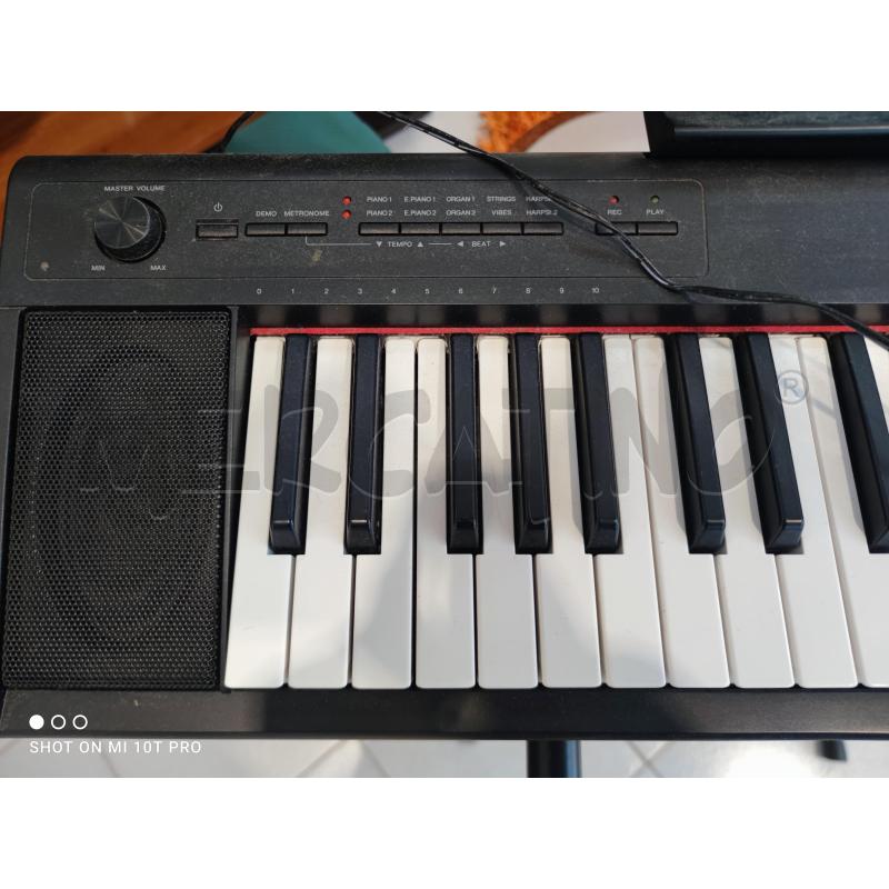 PIANOFORTE YAMAHA CON PIANO  | Mercatino dell'Usato Forlimpopoli 2