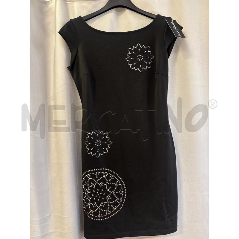 ABITO DONNA DESIGUAL NERO TG.M CUORI FARFALLE BEIGE | Mercatino dell'Usato Vinci - fraz. sovigliana 1