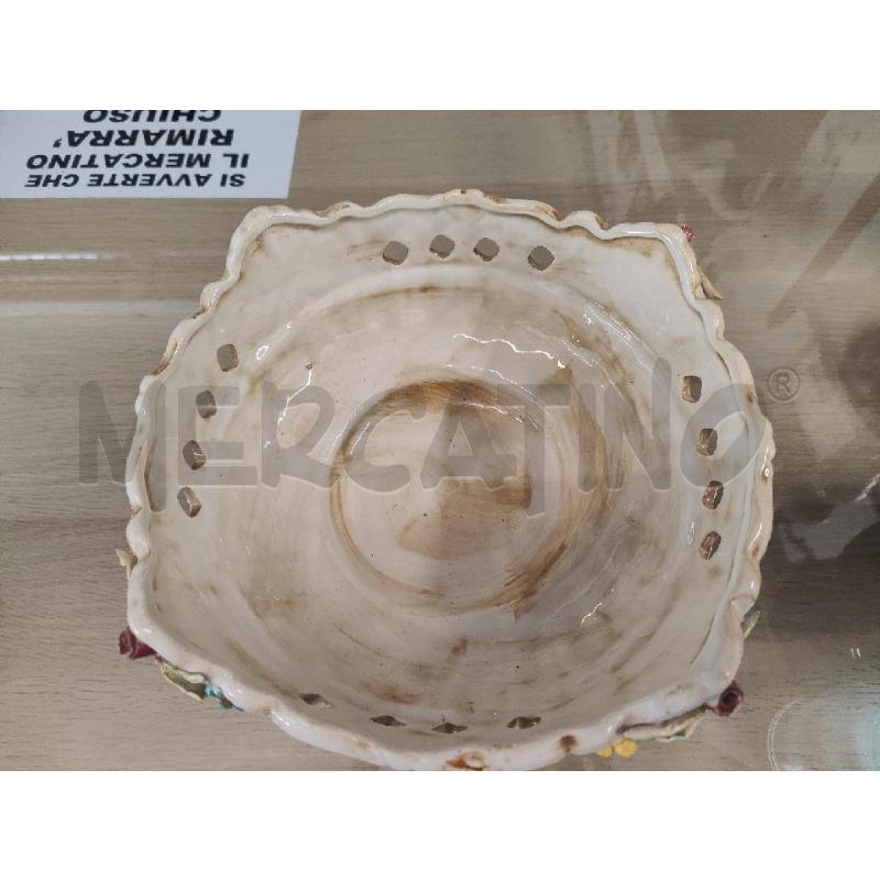 ALZATA CERAMICA TONDO FIORI | Mercatino dell'Usato Vinci - fraz. sovigliana 2
