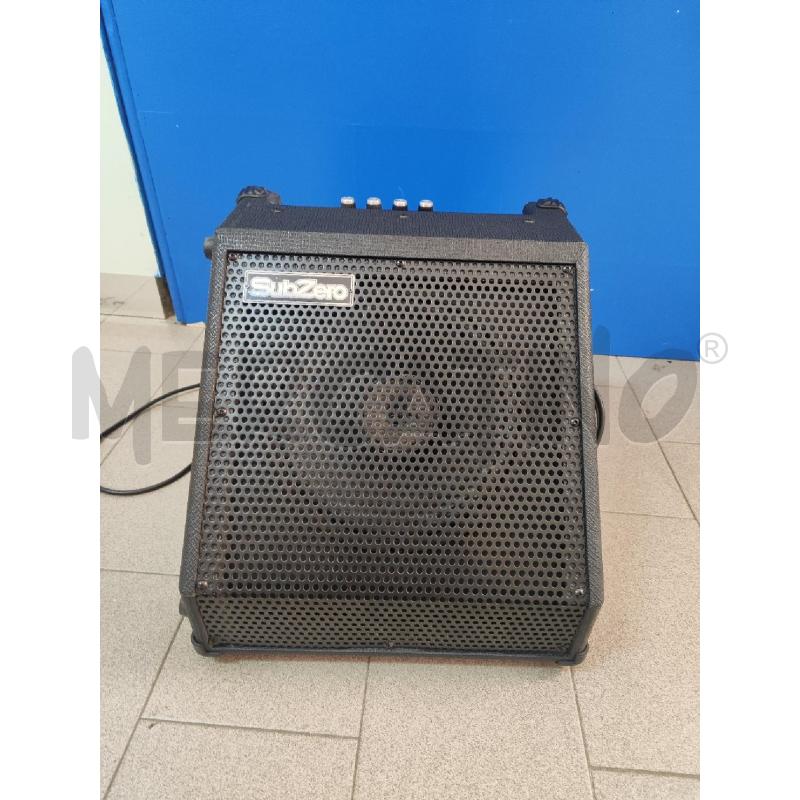 AMPLIFICATORE X BATTERIA E TASTIERA SUB-ZERO DR-30 | Mercatino dell'Usato Vinci - fraz. sovigliana 1