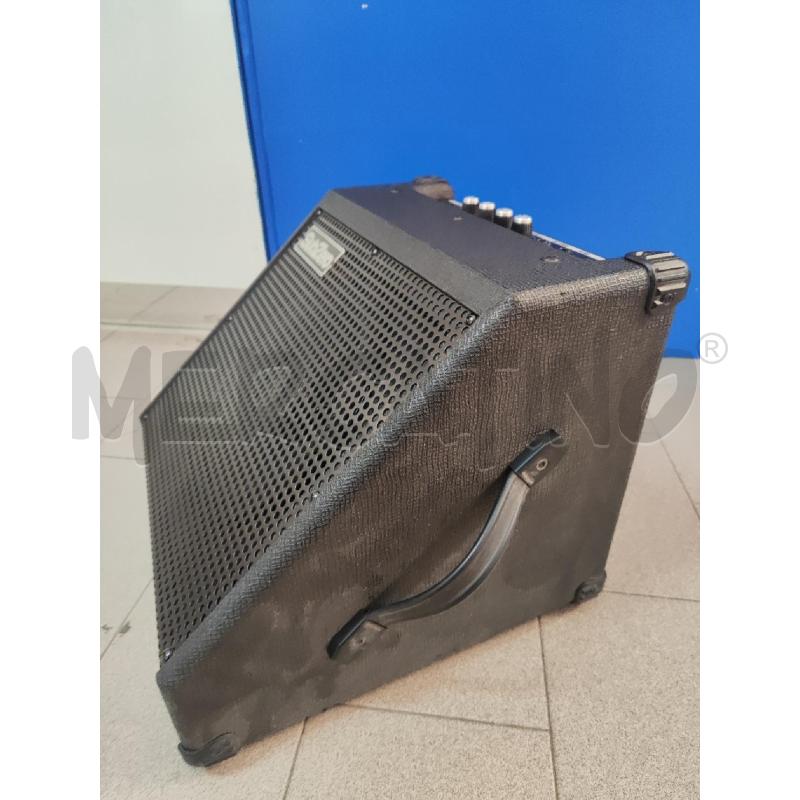 AMPLIFICATORE X BATTERIA E TASTIERA SUB-ZERO DR-30 | Mercatino dell'Usato Vinci - fraz. sovigliana 2