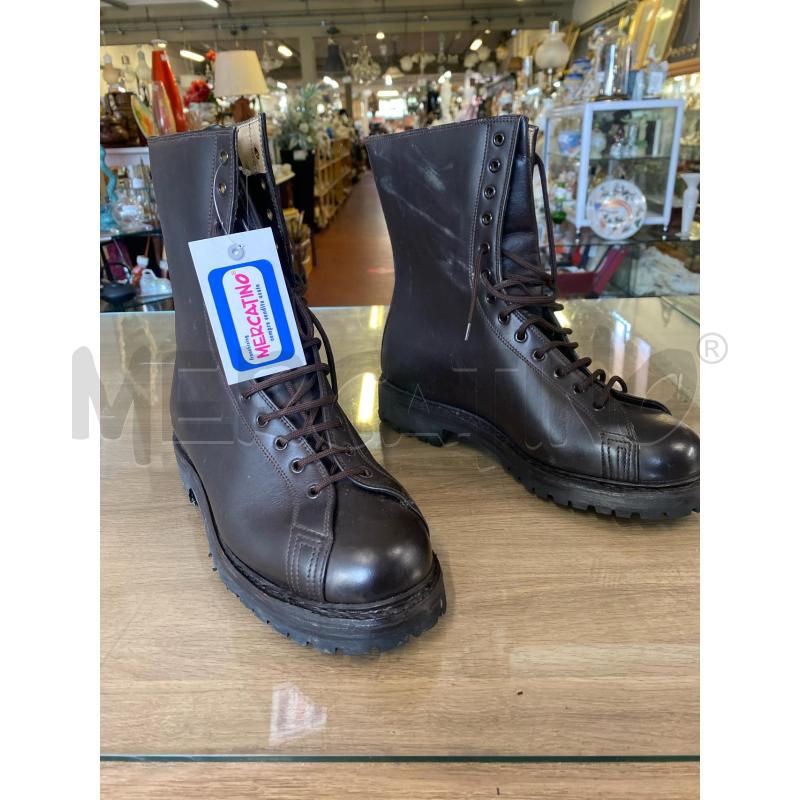 ANFIBI UOMO DAVOS MARRONI N.42 | Mercatino dell'Usato Vinci - fraz. sovigliana 1