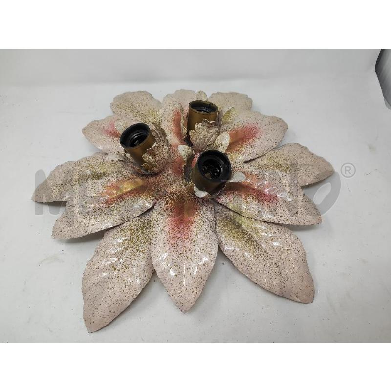 APPLIQUE G 3 LUCI FIORE METALLO ROSA | Mercatino dell'Usato Vinci - fraz. sovigliana 1