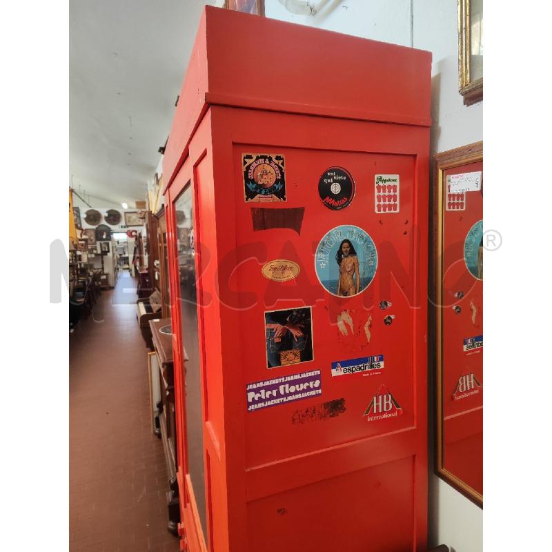ARMADIO LIBERTY SPECCHIO CENTRALE LACCATO ARANCIO | Mercatino dell'Usato Vinci - fraz. sovigliana 2