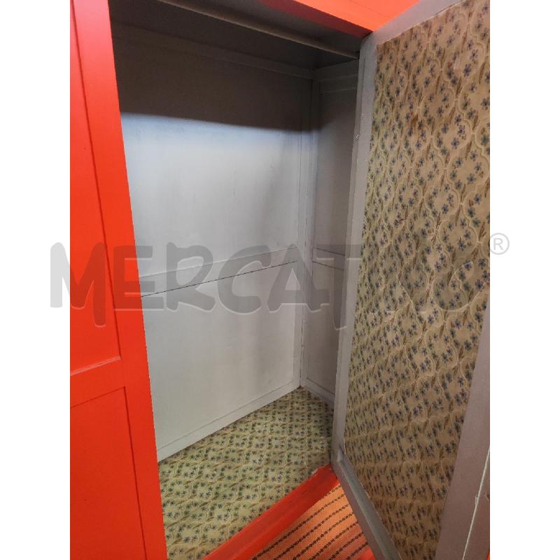 ARMADIO LIBERTY SPECCHIO CENTRALE LACCATO ARANCIO | Mercatino dell'Usato Vinci - fraz. sovigliana 3