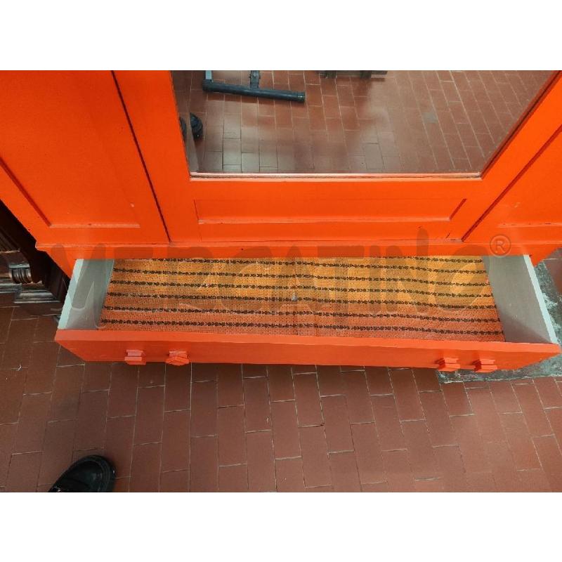 ARMADIO LIBERTY SPECCHIO CENTRALE LACCATO ARANCIO | Mercatino dell'Usato Vinci - fraz. sovigliana 4