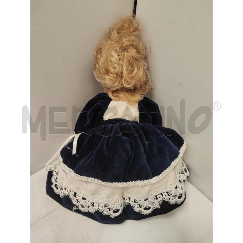 BAMBOLINA CAPODIMONTE ABITO BLU CREMA | Mercatino dell'Usato Vinci - fraz. sovigliana 2