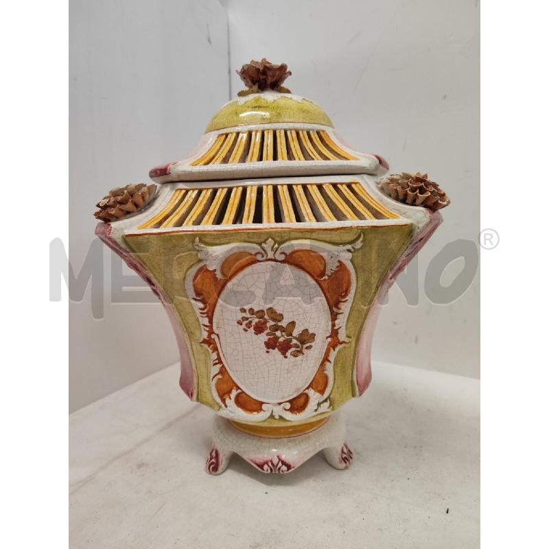 BARATTOLO CERAMICA BASSANO TRIANGOLARE CON TAPPO | Mercatino dell'Usato Vinci - fraz. sovigliana 1