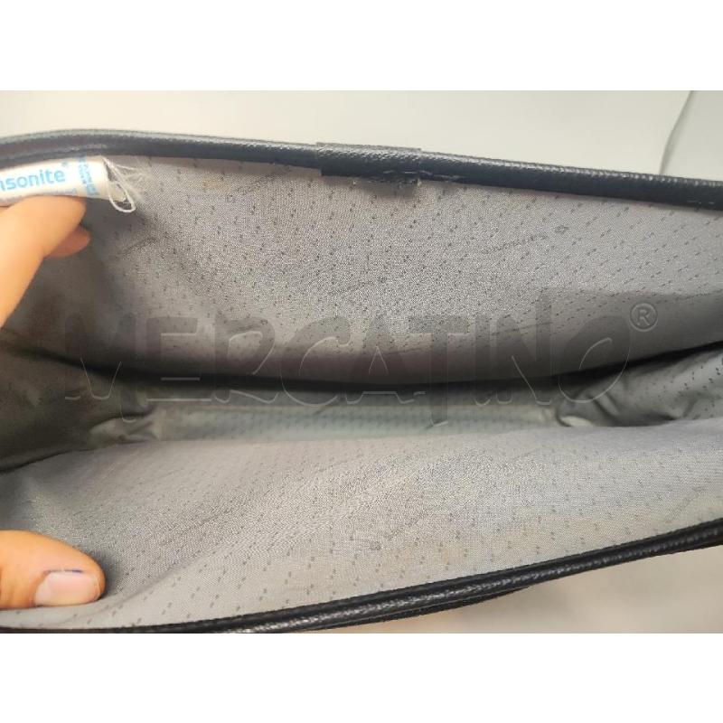 BORSA 24 ORE SAMSONITE TESSUTO NERA | Mercatino dell'Usato Vinci - fraz. sovigliana 4