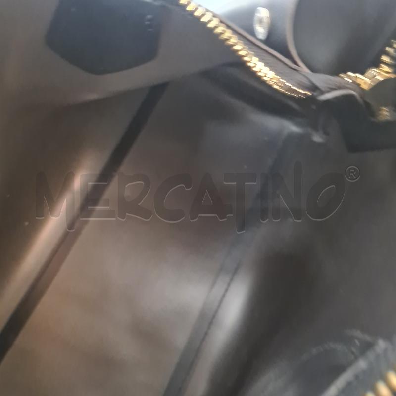 BORSA DONNA GUM NERA CON BORCHIE | Mercatino dell'Usato Vinci - fraz.  sovigliana
