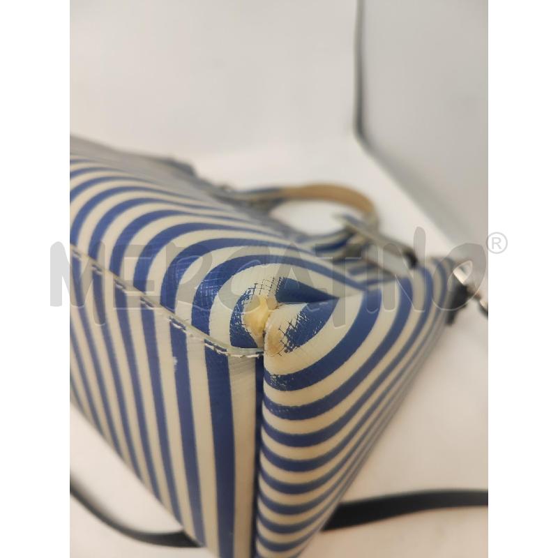 BORSA DONNA GUM RIGHE BLU MANICI UN PO INGIALLITI | Mercatino dell'Usato Vinci - fraz. sovigliana 2