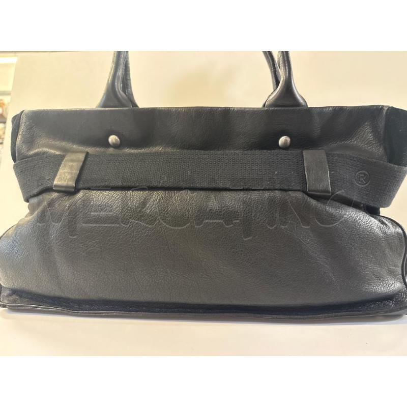 BORSA DONNA MANNINI PELLE NERA MOSCHETTONE | Mercatino dell'Usato Vinci - fraz. sovigliana 3