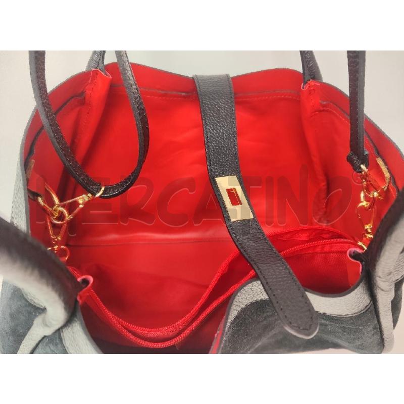 BORSA DONNA SCAMOSCIATA NERA INTERNO ROSSO | Mercatino dell'Usato Vinci - fraz. sovigliana 2