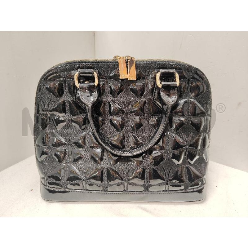BORSA DONNA TOSCA BLU FARFALLE VERNICE NERA 2 MANICI | Mercatino dell'Usato Vinci - fraz. sovigliana 1