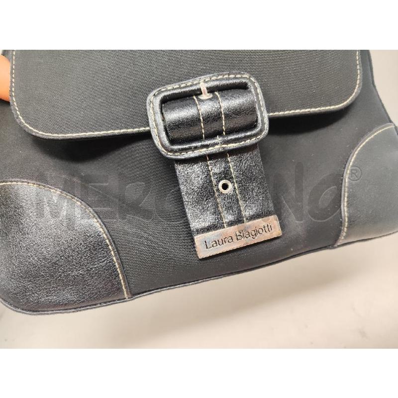 BORSA DONNA # LAURA BIAGIOTTI TESSUTO NERO TASCHINO CON PATTA | Mercatino dell'Usato Vinci - fraz. sovigliana 2