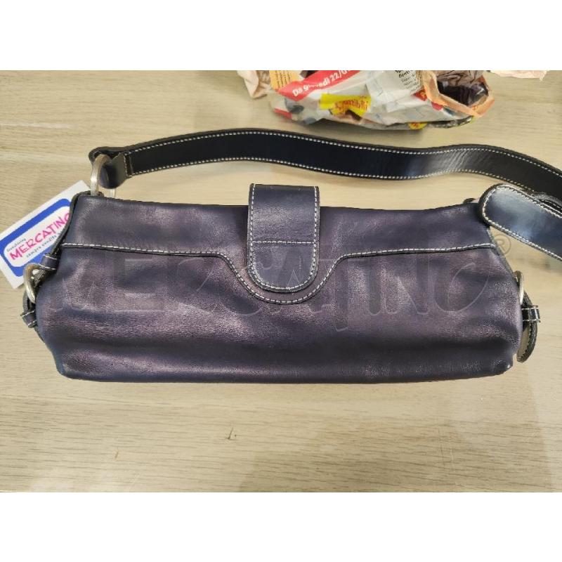 BORSETTA DONNA # TREMP PELLE BLU CHIUSURA A SCATTO | Mercatino dell'Usato Vinci - fraz. sovigliana 4
