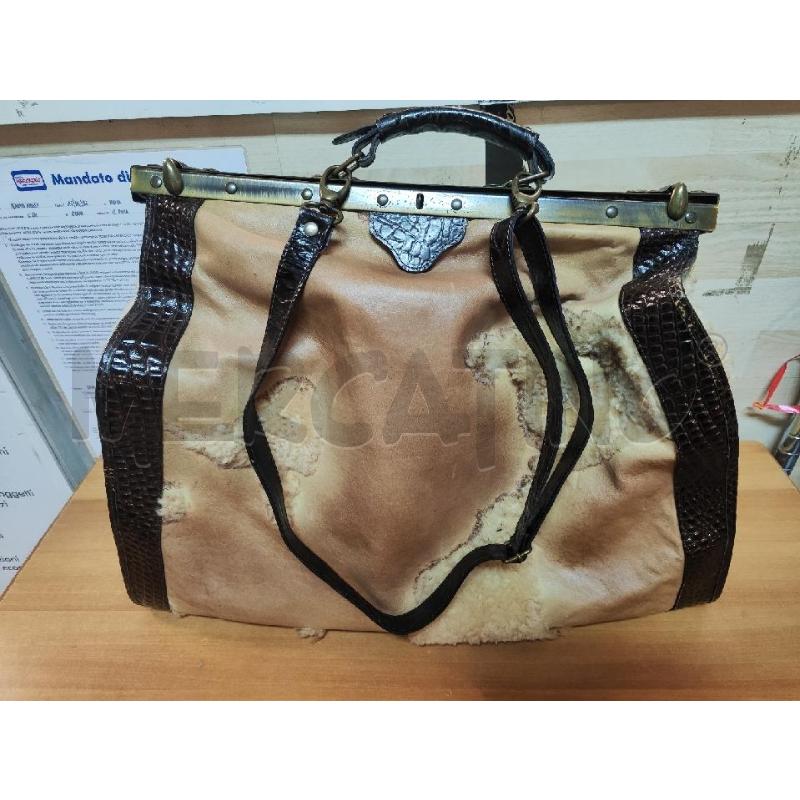 BORSONE # PELLE INSERTI PELLICCIA CHIUSURA METALLO | Mercatino dell'Usato Vinci - fraz. sovigliana 1