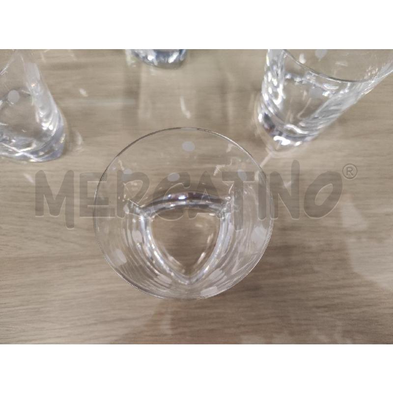BOTTIGLIA + 6 BICCHIERI CRISTALLO MOLATI POIS NUOVI | Mercatino dell'Usato Vinci - fraz. sovigliana 3