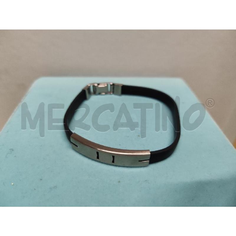 BRACCIALETTO GUESS PELLE AZZURRO  | Mercatino dell'Usato Vinci - fraz. sovigliana 1