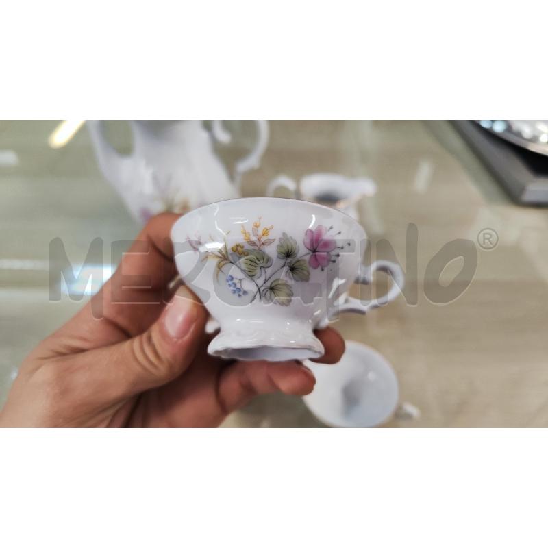 BRICCO + 5 TAZZINE + LATTIERA BAVARIA FIORI ROSA | Mercatino dell'Usato Vinci - fraz. sovigliana 2