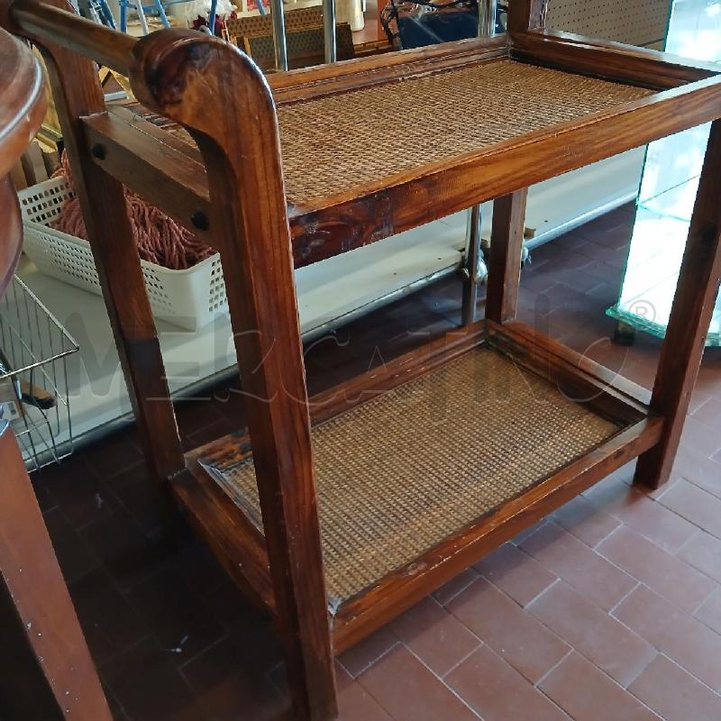 CARRELLINO LEGNO 2 PIANI MIDOLLINO SENZA RUOTE  | Mercatino dell'Usato Vinci - fraz. sovigliana 2