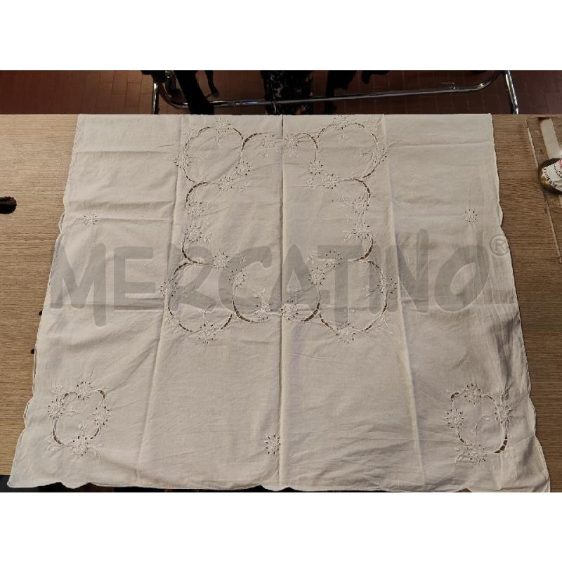 CENTRO BIANCO RICAMATO 80X90 | Mercatino dell'Usato Vinci - fraz. sovigliana 1