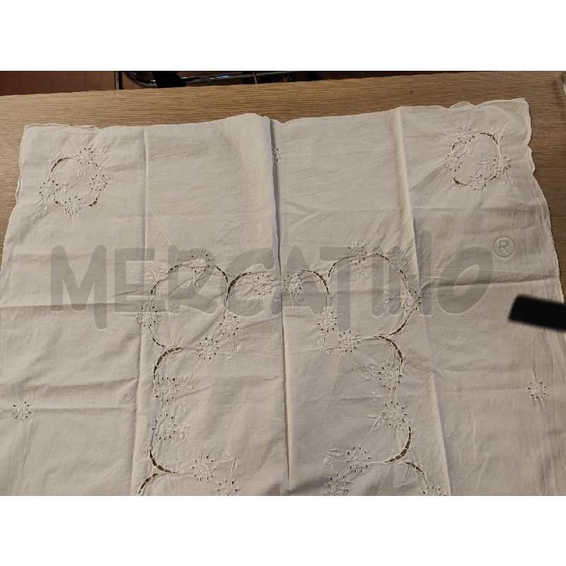 CENTRO BIANCO RICAMATO 80X90 | Mercatino dell'Usato Vinci - fraz. sovigliana 2