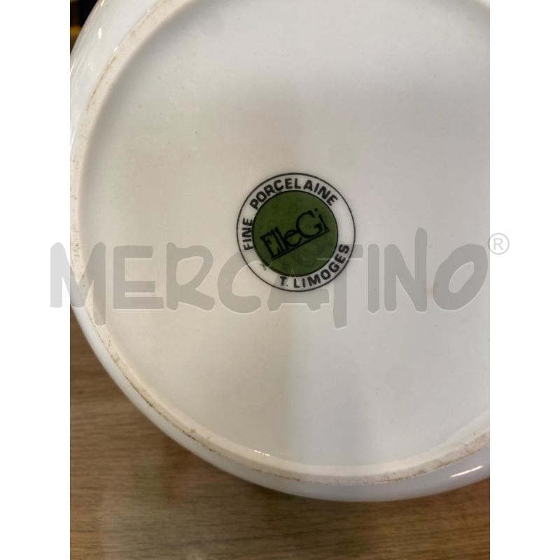 COFANETTO T. LIMOGES FIORI ROSA TONDO | Mercatino dell'Usato Vinci - fraz. sovigliana 2