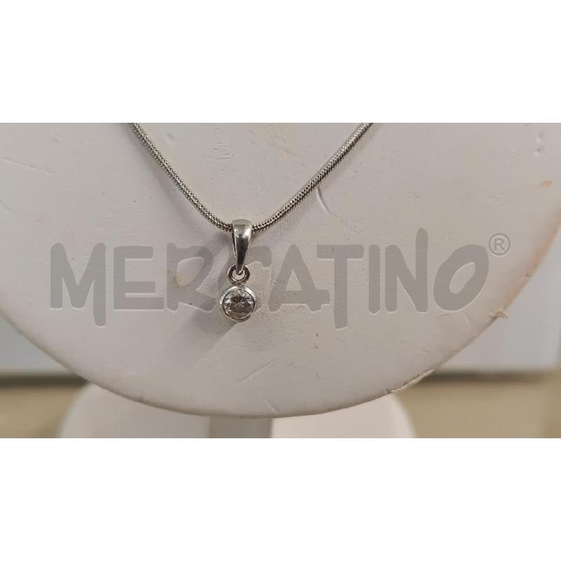 COLLANA ARGENTATA CIONDOLO PUNTO LUCE | Mercatino dell'Usato Vinci - fraz. sovigliana 2