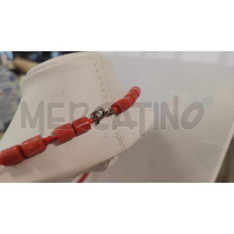 COLLANA CILINDRI CORALLINI | Mercatino dell'Usato Vinci - fraz. sovigliana 3