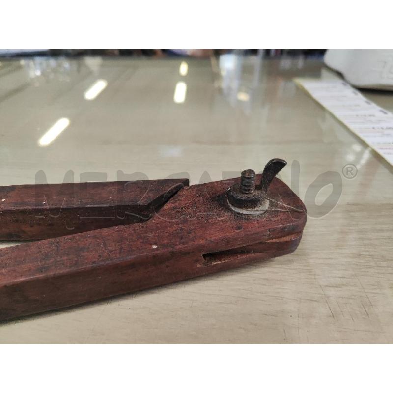 COMPASSI 2 PZ IN LEGNO GRANDE E PICCOLO | Mercatino dell'Usato Vinci - fraz. sovigliana 2
