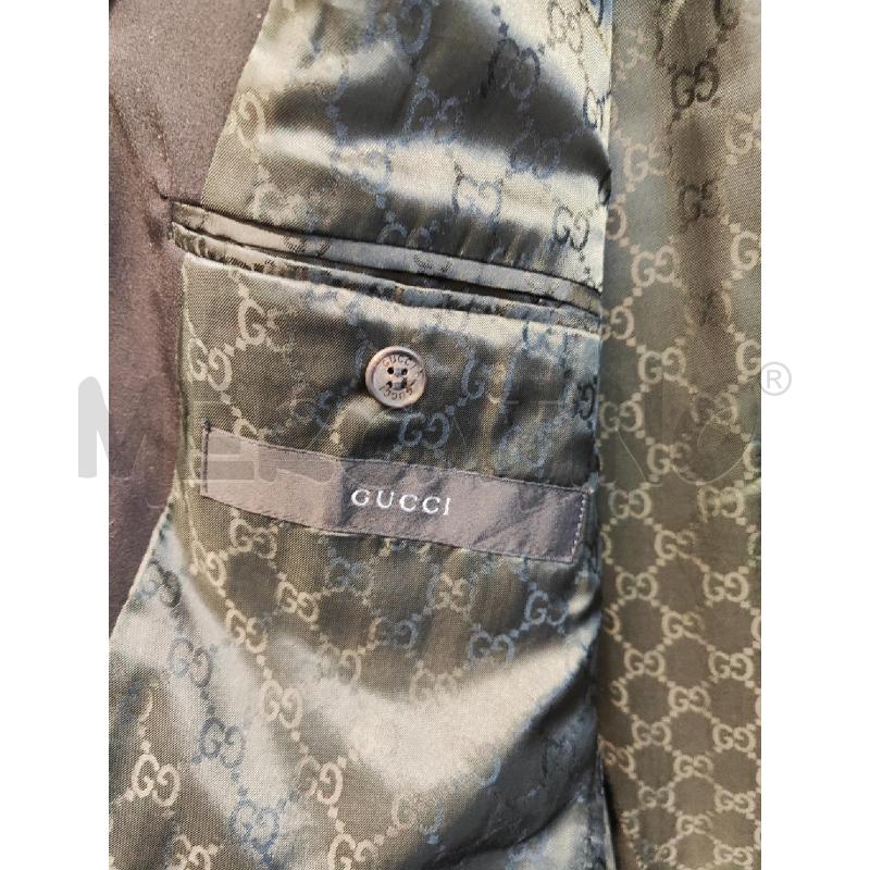 COMPLETO UOMO GUCCI NERO TG.52 PICCOLO FORELLINO MANICA SINISTRA  | Mercatino dell'Usato Vinci - fraz. sovigliana 3