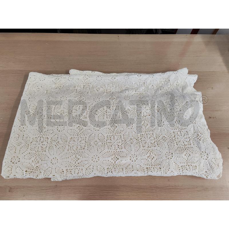 COPERTA MATRIMONIALE UNCINETTO BIANCA FIORI  | Mercatino dell'Usato Vinci - fraz. sovigliana 1