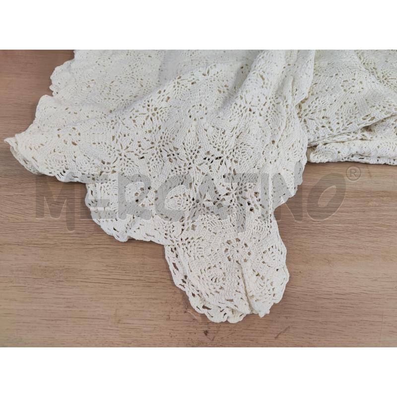 COPERTA MATRIMONIALE UNCINETTO BIANCA FIORI  | Mercatino dell'Usato Vinci - fraz. sovigliana 3